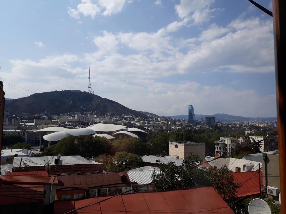2 Bedroom Apartment In Chugureti Tbilisi Exteriör bild